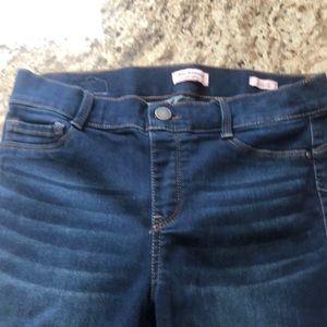 Women’s pull in jeggings